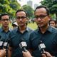 anies comments on trending hashtag