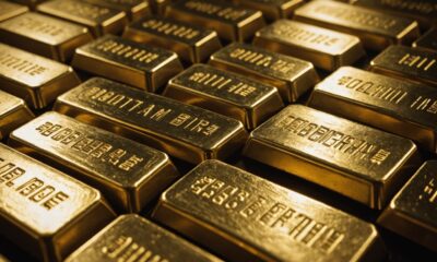 gold prices decrease february